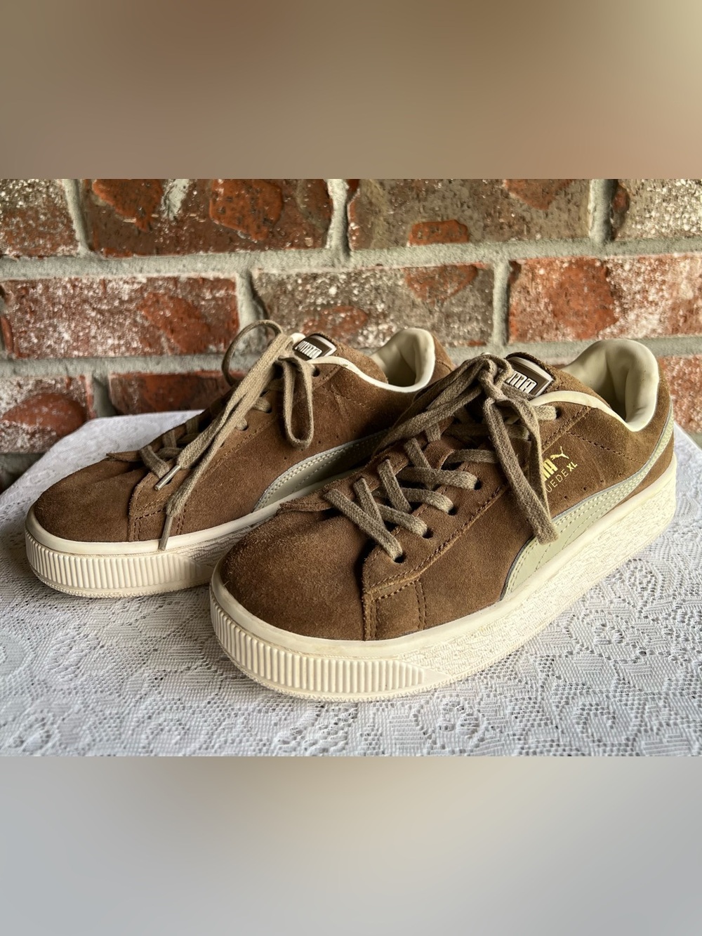 PUMA Suede XL sneakers in brown and beige size 4 Boys or girls
